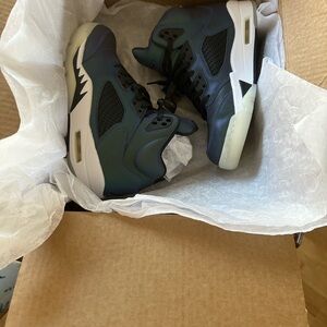 Women's Air Jordan 5 Retro Oil/Grey/Black-White CD2722 001 Size 8